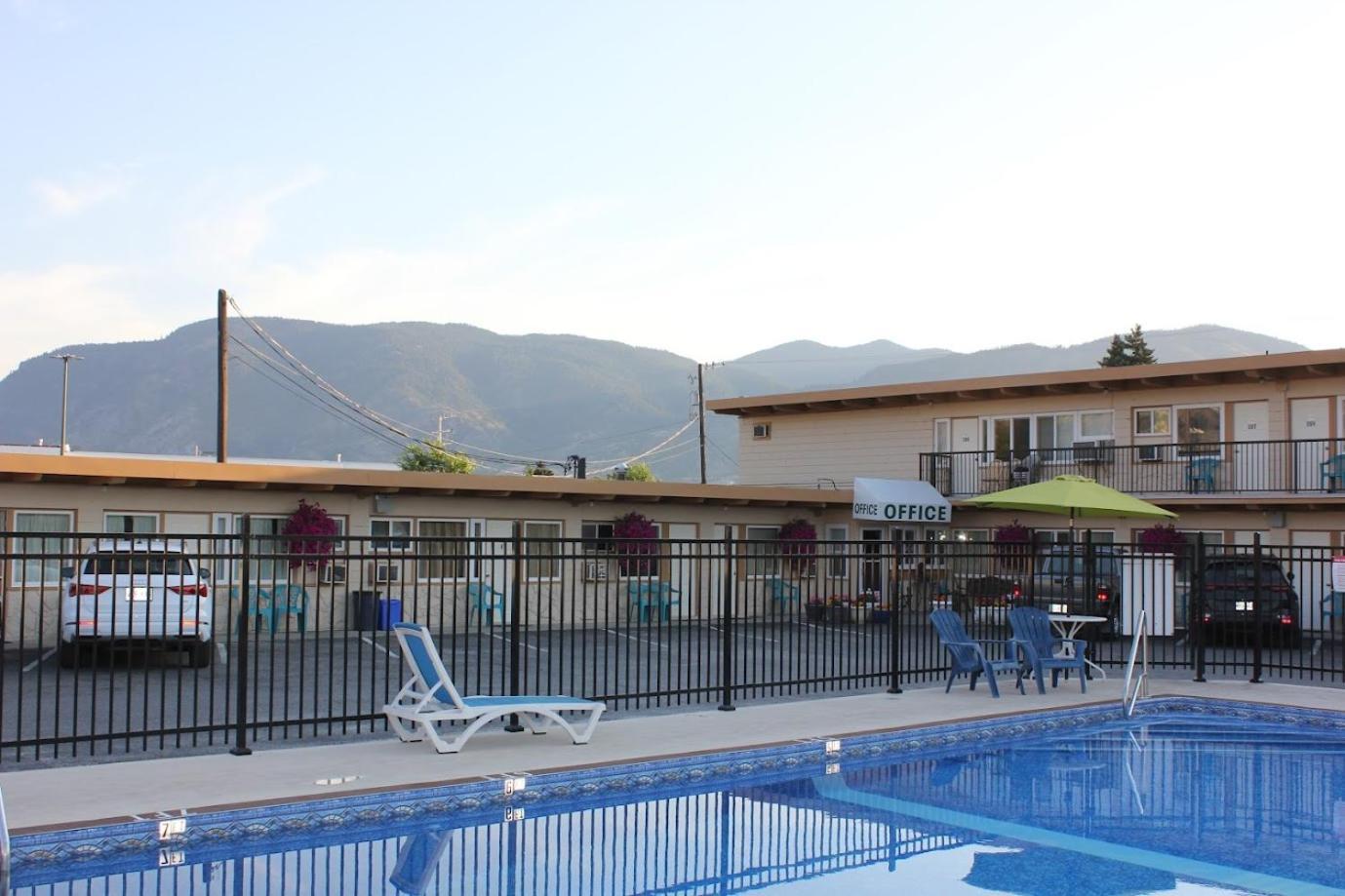 Flamingo Motel Penticton Esterno foto