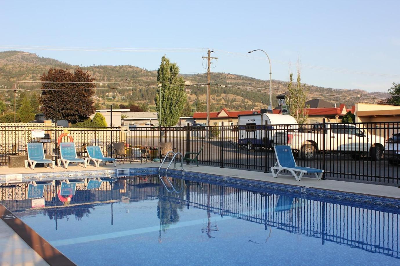 Flamingo Motel Penticton Esterno foto